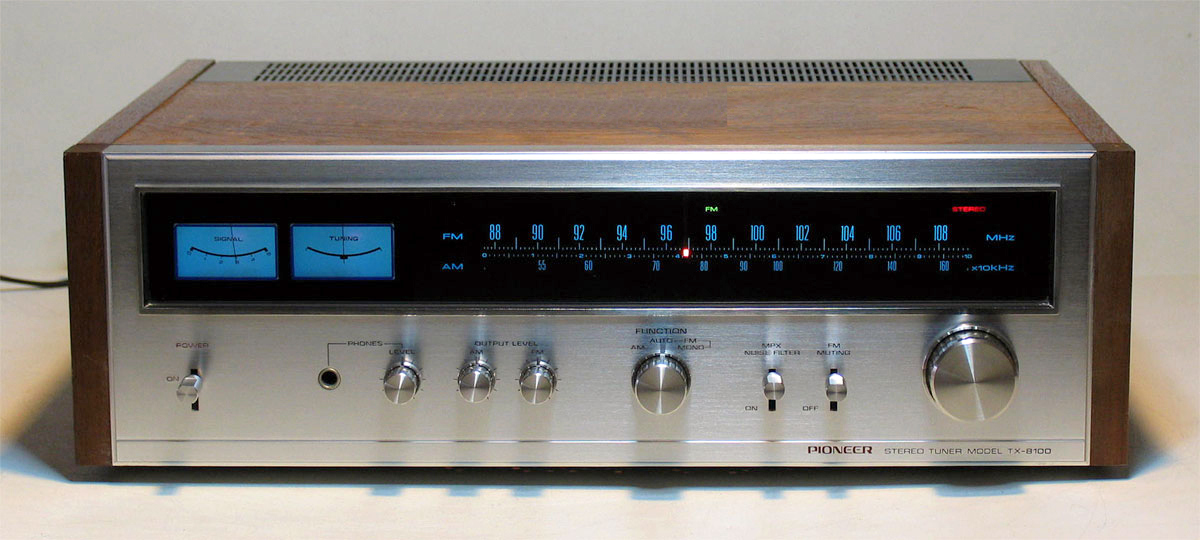 Pioneer TX-8100-1.jpg